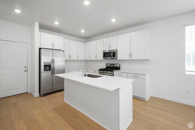 Foto del edificio - 2284 Wildwood Ln