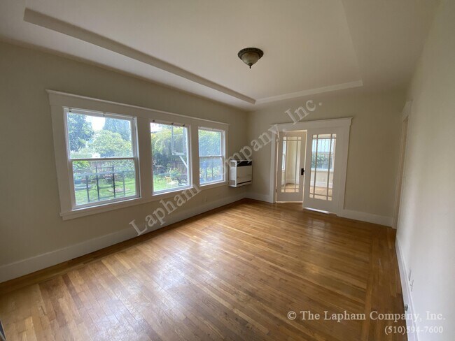 Foto del edificio - 336 40th St