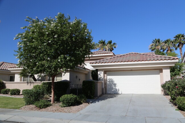 Building Photo - 38575 Orangecrest Rd