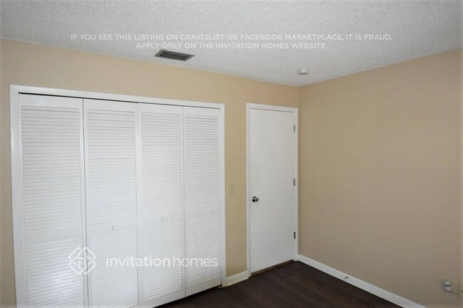 Building Photo - 6524 Seafairer Dr