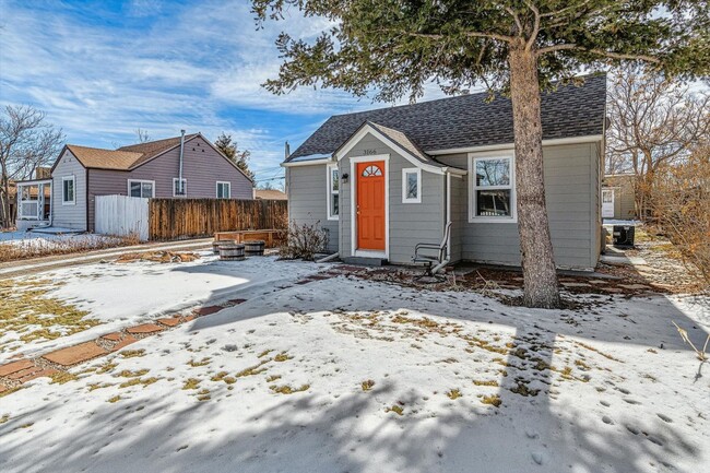 Building Photo - Southwest Denver Home For Rent