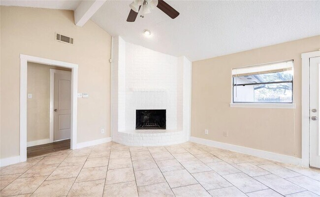 Building Photo - 266 Coppersmith Dr