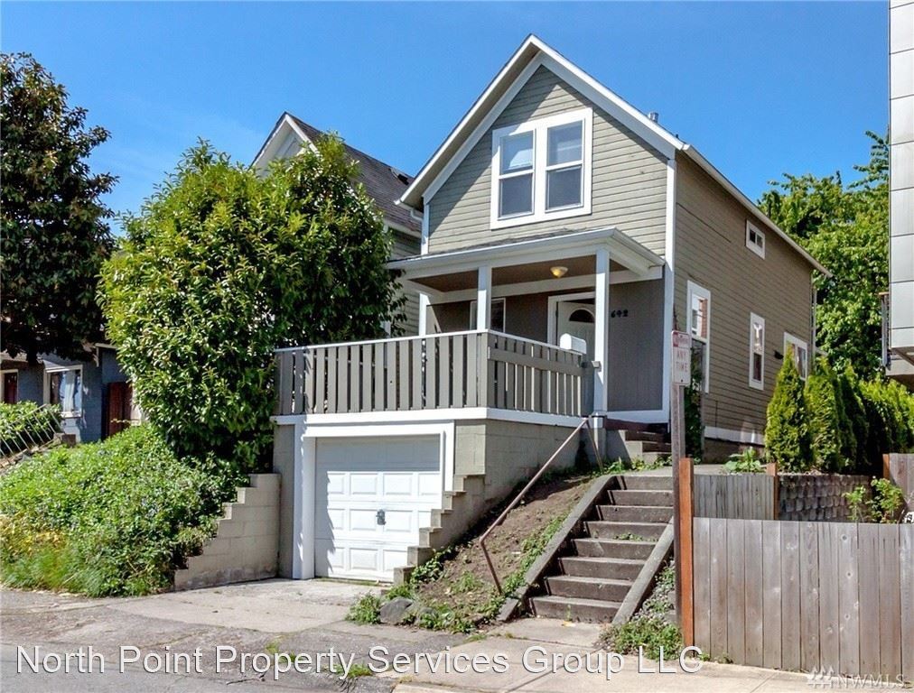 3 br, 1.5 bath House 642 N State St House Rental in WA