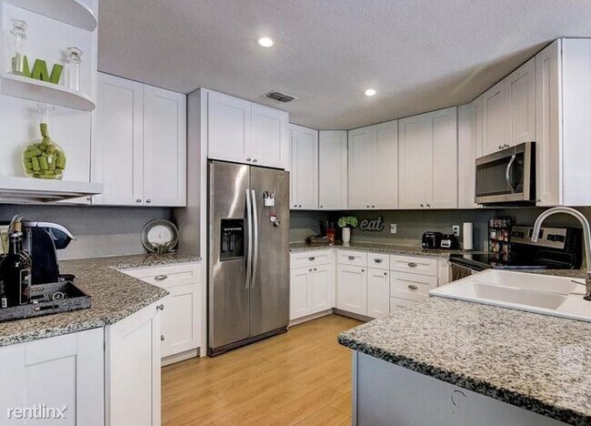 Foto del edificio - 3 br, 2 bath House - 3606 W Iowa Avenue