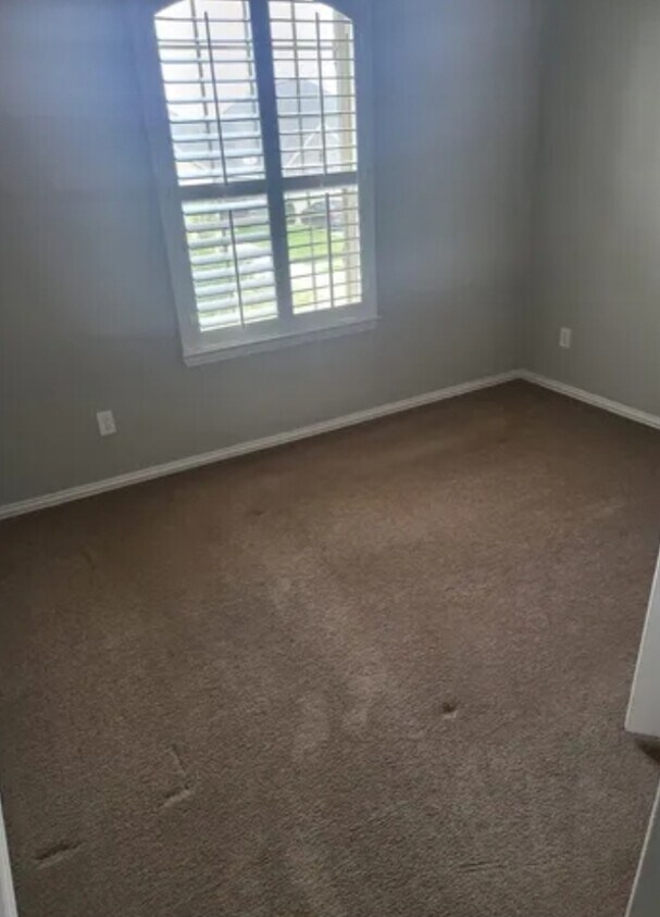Foto principal - 19715 Terrazza Lake Ln