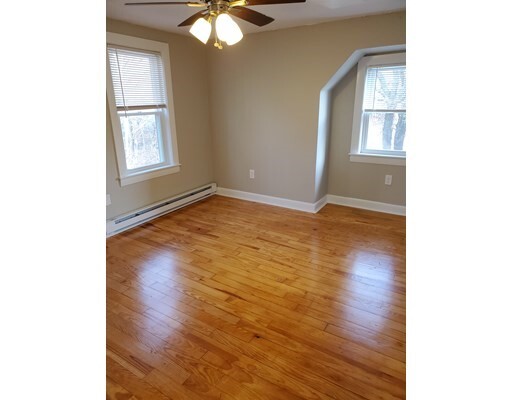 Foto principal - 518 Mendon Rd