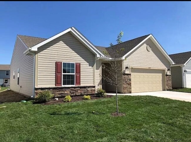 BRITTANY CHASE...3 Bedroom 2 bath - BRITTANY CHASE...3 Bedroom 2 bath House