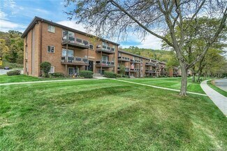 Building Photo - 15 Tanager Rd