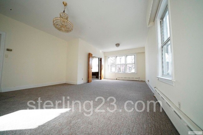 Foto del edificio - 2414 Crescent St