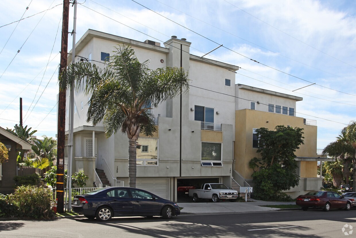Foto del edificio - 2067-2077 Front St