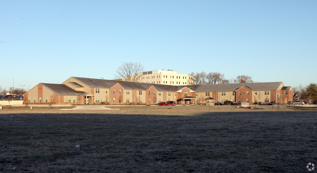 Foto del edificio - Pennwood Place Apartments