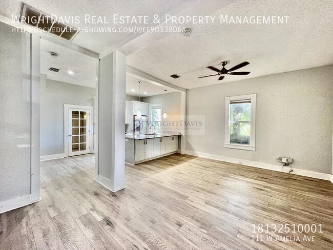 Building Photo - 111 W Amelia Ave