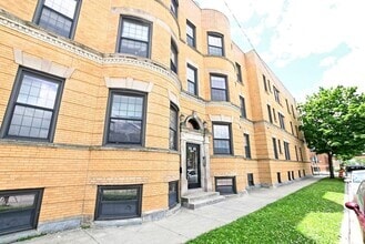 Building Photo - 349 E 48th St