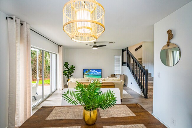 Foto del edificio - 9341 Green Meadows Way
