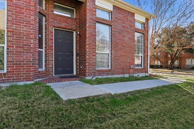 Building Photo - 11186 Still Hollow Dr