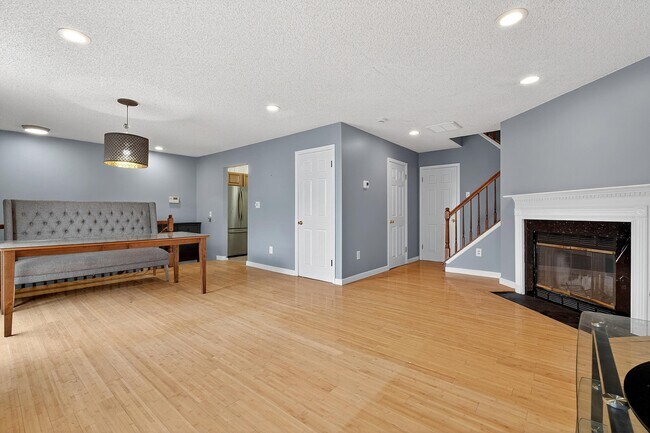 Foto del edificio - 144 Cherry St