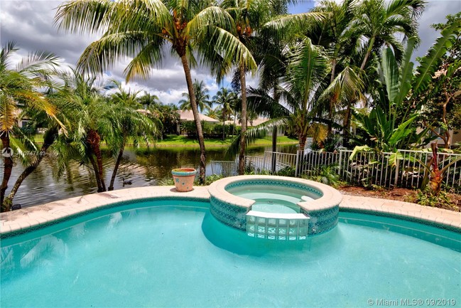 Foto del edificio - 11075 Blue Palm St
