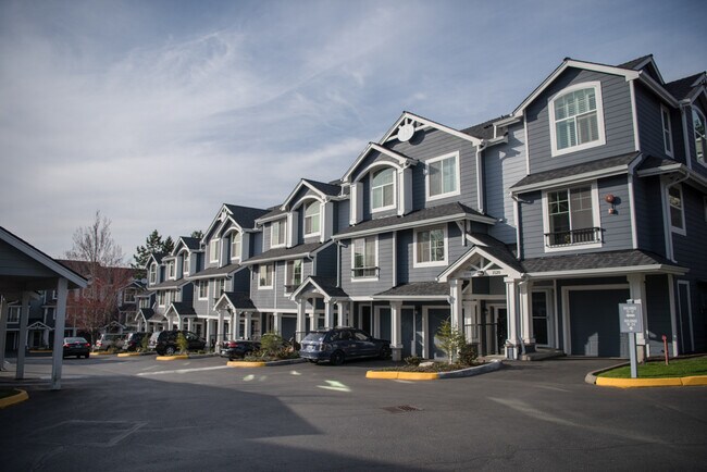 Building Photo - 16125 Juanita Woodinville Way NE