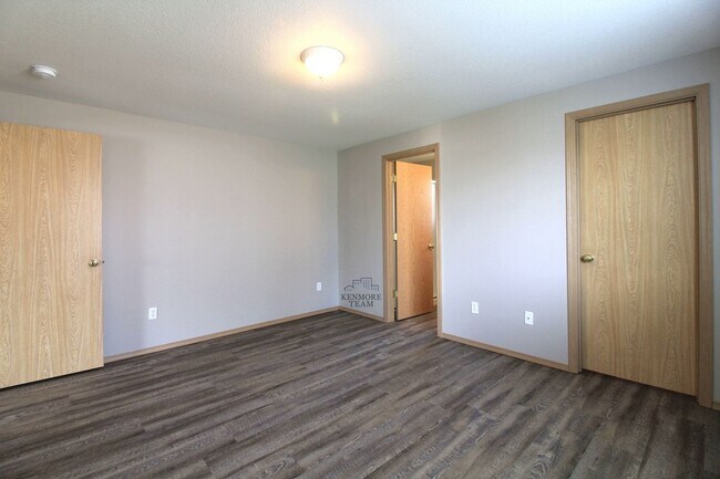 Foto del edificio - 3 Bedrooms, 2 Bath Home in West Pasco