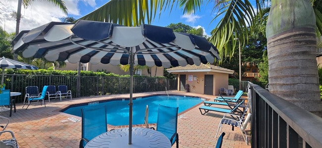 Foto del edificio - 8314 Lagos De Campo Blvd