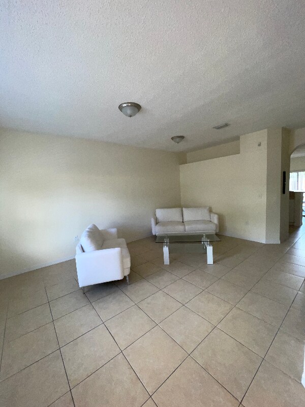 Foto del edificio - 2312 SE 24th Ave