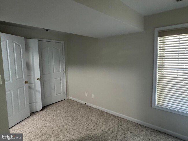 Foto del edificio - 12740 Great Ln