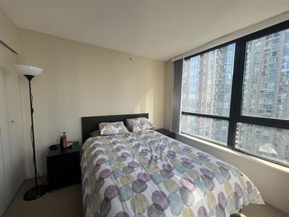 Building Photo - 1504-928 Homer Street