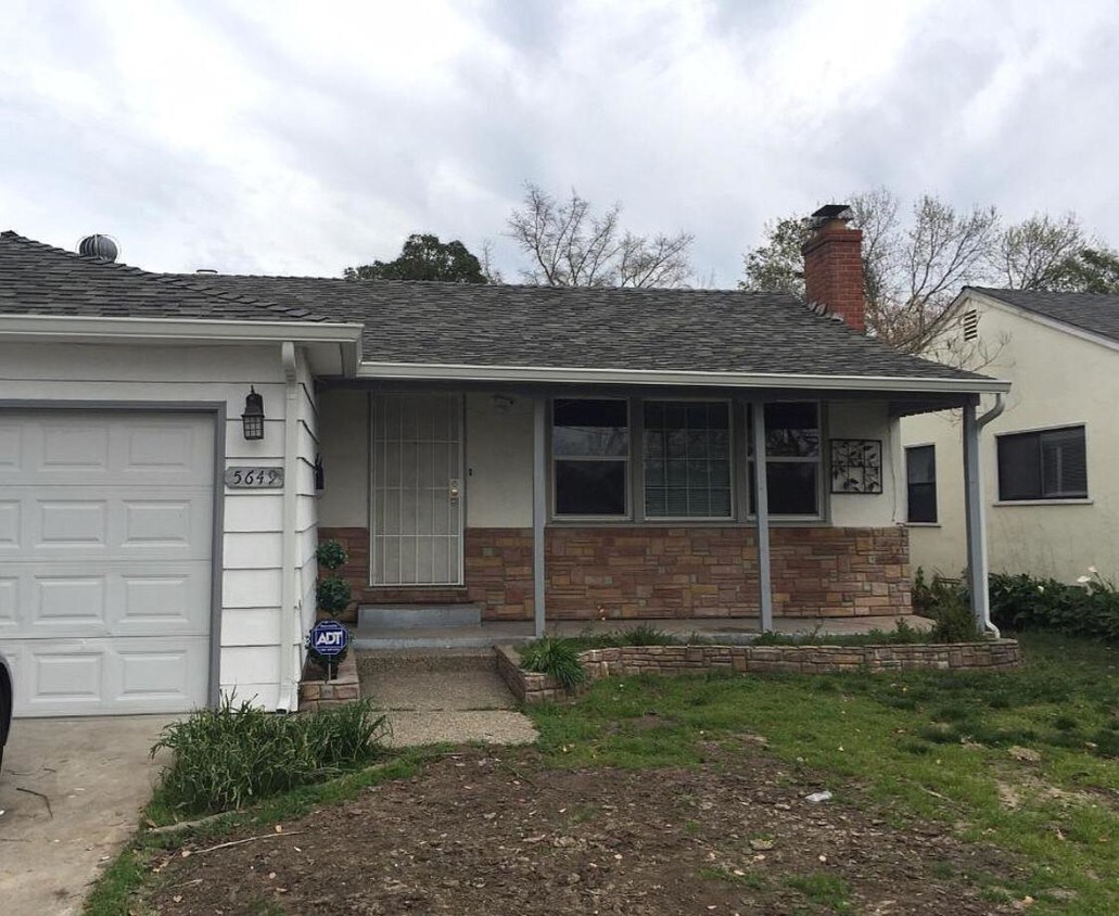 5649 Carmela Way Unit 5649, Sacramento, CA 95822 Apartment for Rent