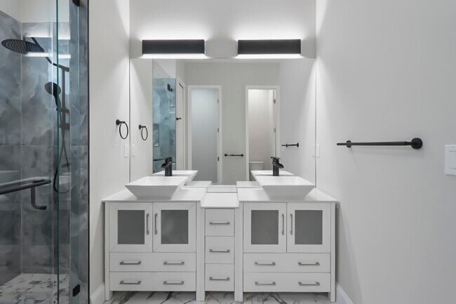 Foto del edificio - 850 SW Abingdon Ave