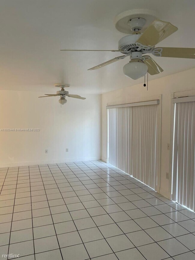 Building Photo - 3 br, 2.5 bath House - 8450 SW 154th Circl...