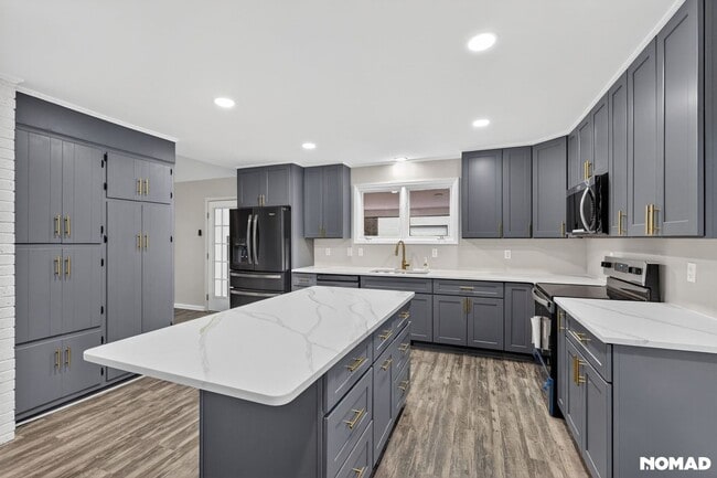 Building Photo - 1142 Kendall Mill Rd