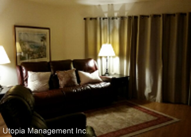 Building Photo - 2 br, 2.5 bath House - 236 Entrance Rd #7