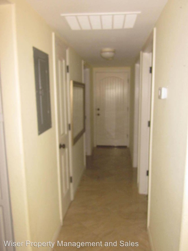 Building Photo - 3843 Cassini Cir