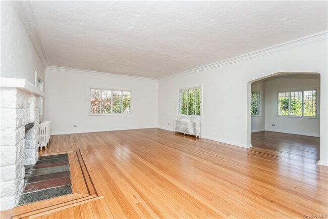 Building Photo - 71 Beechtree Dr