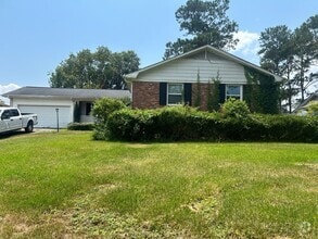 Building Photo - 7201 Mountainbrook Dr