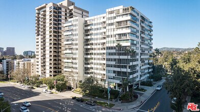 Building Photo - 10433 Wilshire Blvd