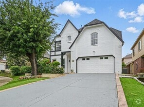Building Photo - 205 Tuscany Ct