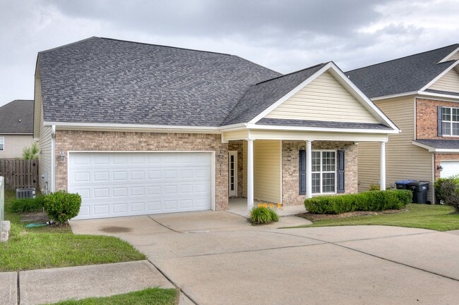 Building Photo - Great 3 Bedroom Ranch