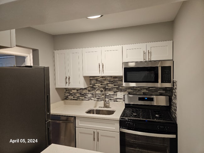 Photo - 522 Wilson Bridge Dr Apartment