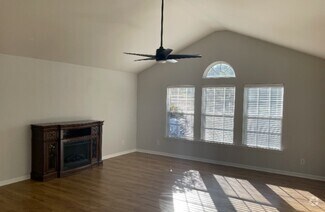 Building Photo - 38 Woodhaven Dr