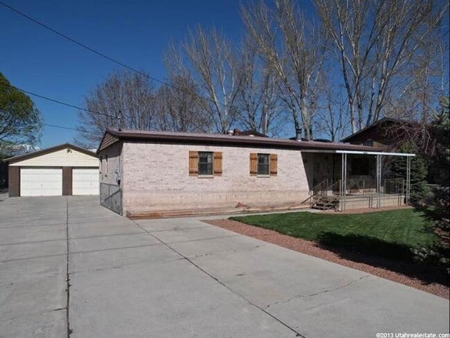 Building Photo - Lehi 3 bedroom, 3 bathroom home
