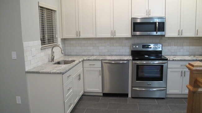 Building Photo - 373 S Dover Ave