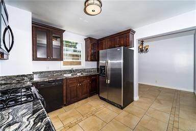 Foto del edificio - 3 Bed, 2 Bath Home in Redondo Beach