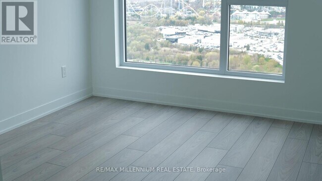 Building Photo - 498 Caldari Rd