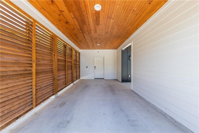 Building Photo - 1409 Greenwood Ave
