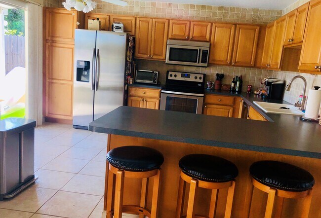 Foto del edificio - 7926 Blackwood Ln