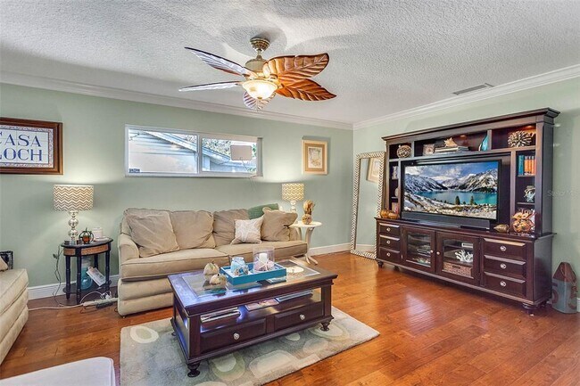 Foto del edificio - 952 Fairway Dr