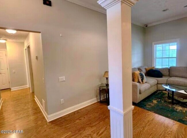 Foto del edificio - 2406 Dragonfly Ln