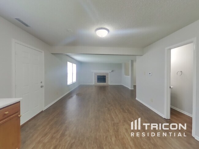 Foto del edificio - 3322 Capsella Ln