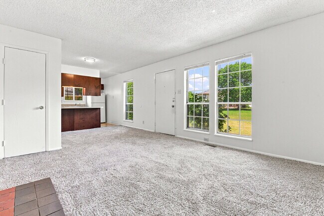 Foto del edificio - $1,445.95, 2 bed, 1 bath located in Denver with Central AC